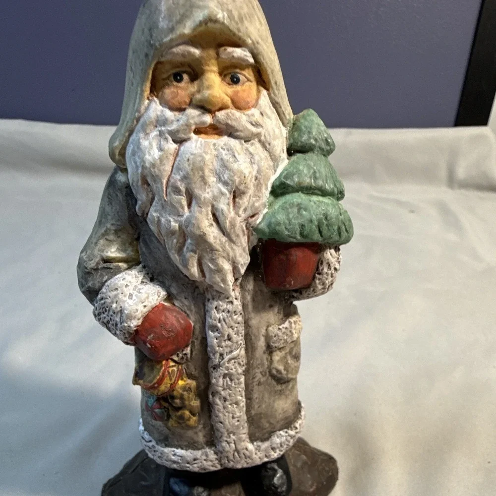 Russ Berrie Legend of Saint Nicholas Santa Figurine Painted Resin 6